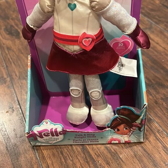 Talk and Sing Knight Nella the princess knight Doll Toy New In Box - Picture 3 of 7